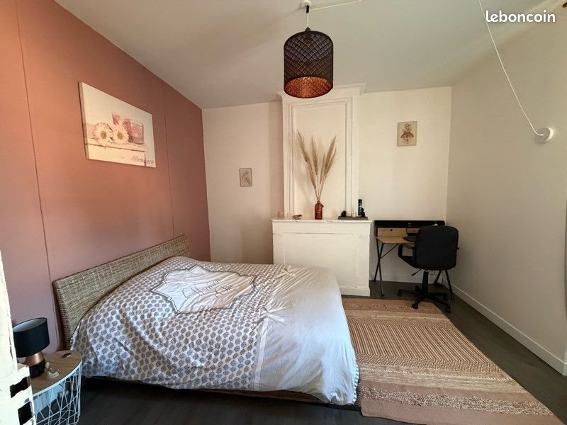 Appartement à louer, 80m², Saintes