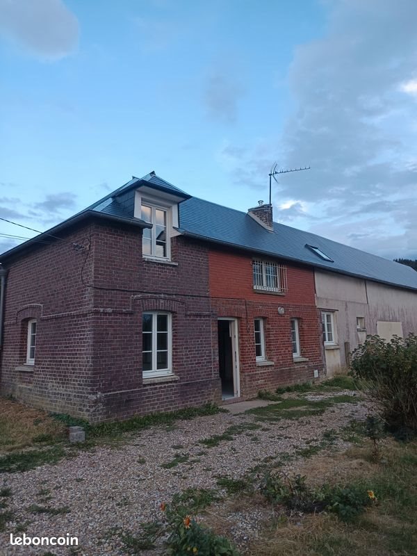 Maison à louer, 76m², Préaux
