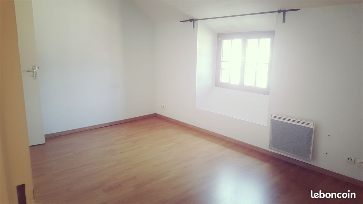 Appartement à louer, 87m², Patay