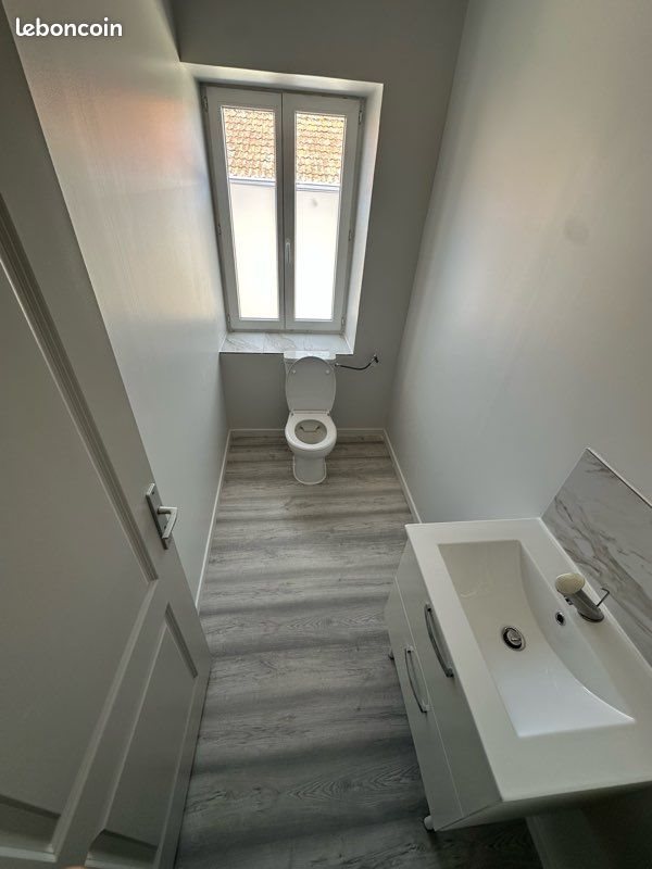 Appartement à louer, 80m², Régny