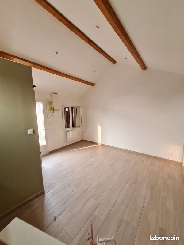 Appartement à louer, 17m², Marseille 16ème