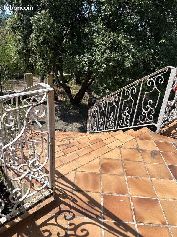 Maison à vendre, 358m², Cornillon