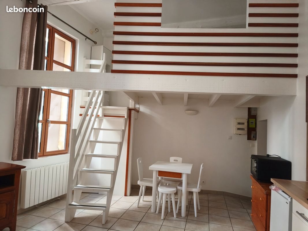 Appartement à louer, 28m², Lunel