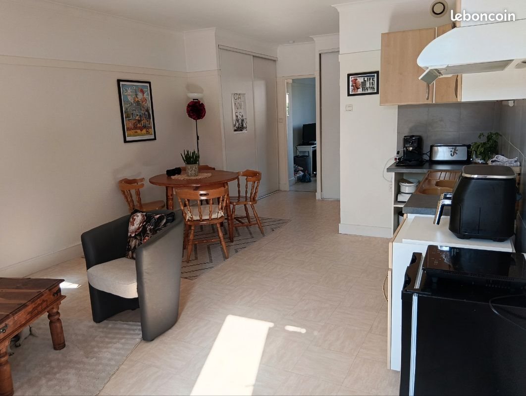 Appartement à louer, 41m², Chauffailles