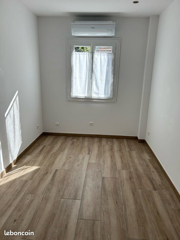 Maison à vendre, 49m², Saint-Etienne-du-Grès