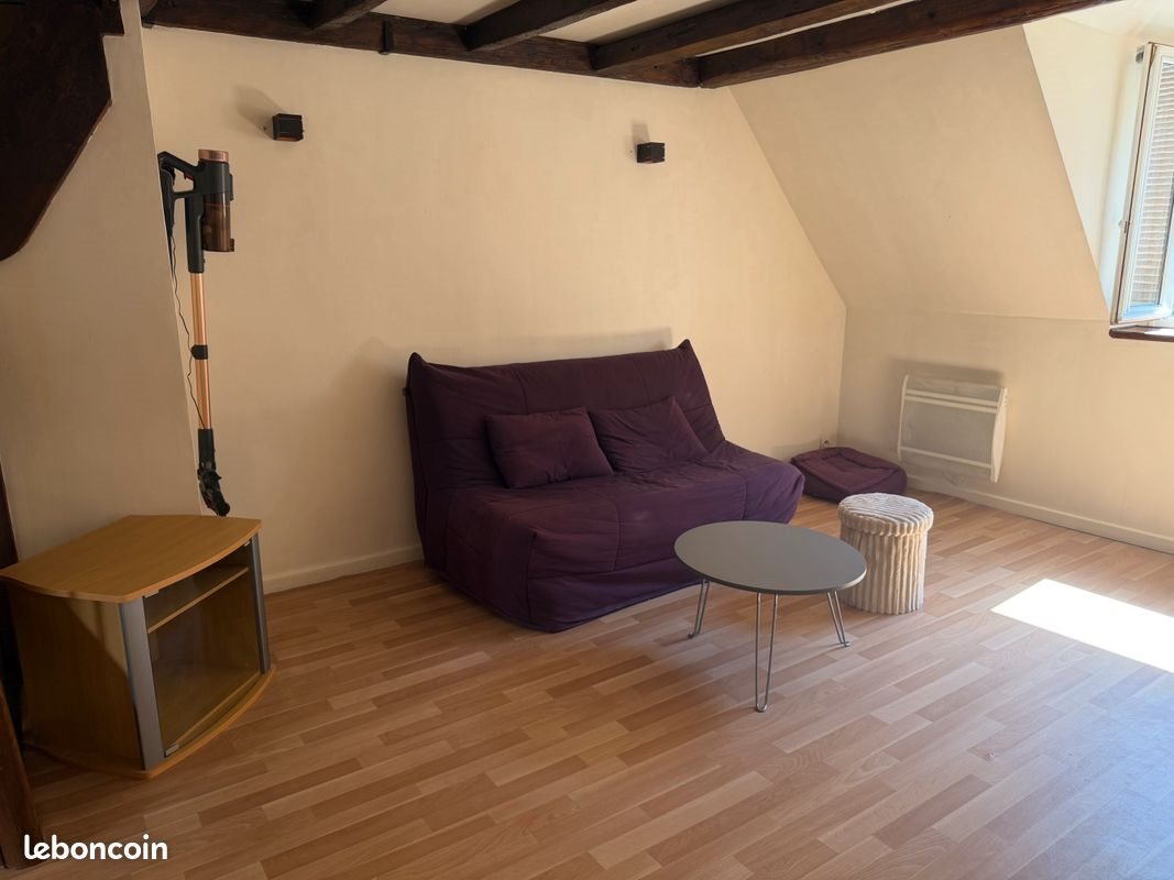 Appartement à louer, 22m², Dole