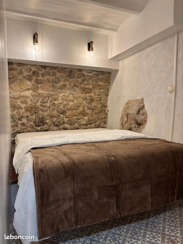 Appartement à louer, 402m², Marseille 11ème