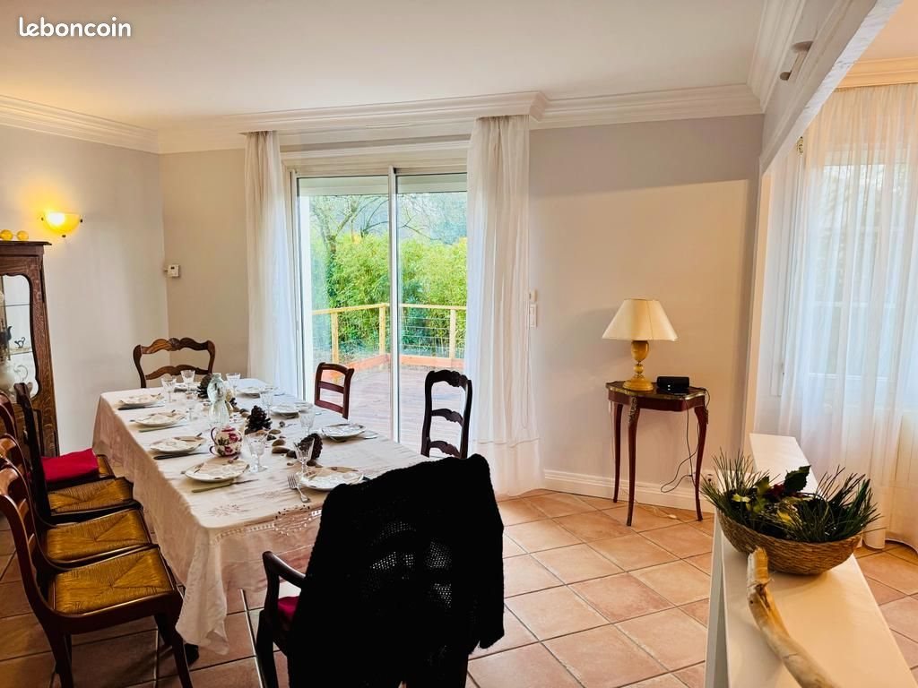 Maison à louer, 90m², Royan