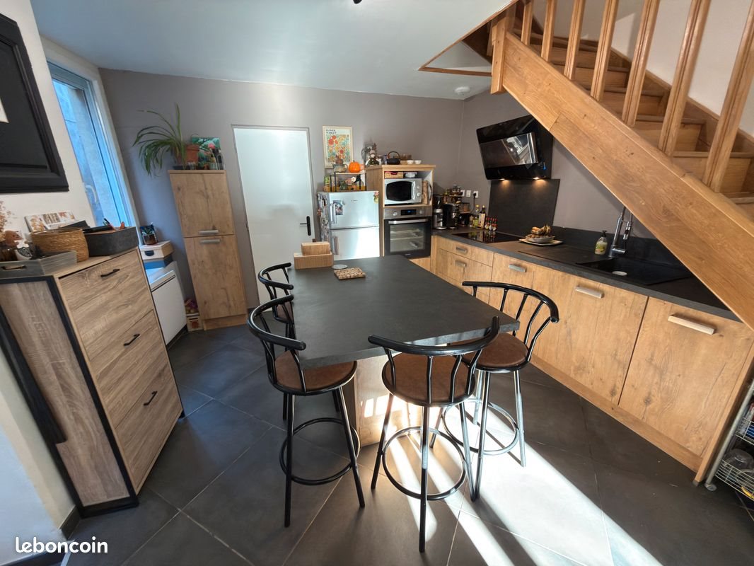 Maison à vendre, 85m², Saint-Amant-Tallende