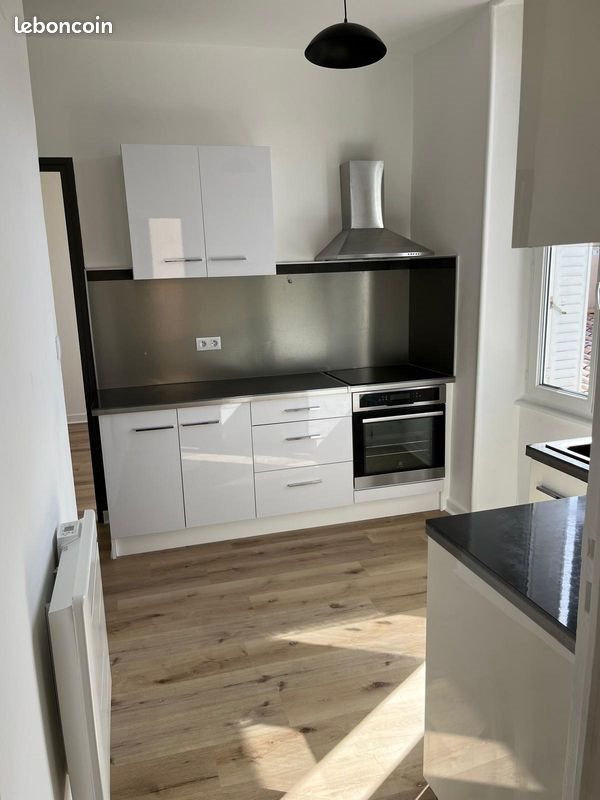 Appartement à louer, 36m², Aubenas