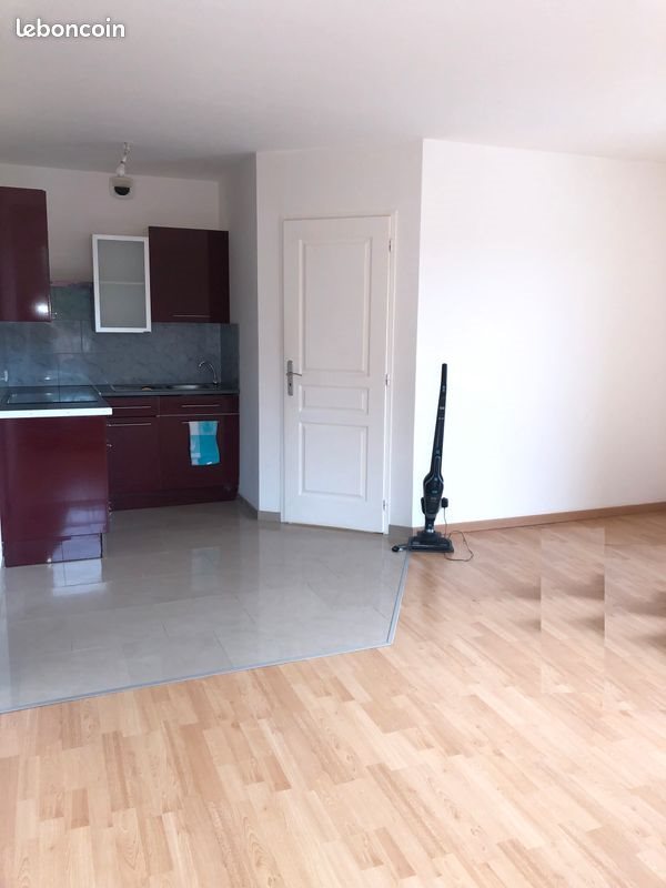 Appartement à louer, 51m², Montferrand-le-Château