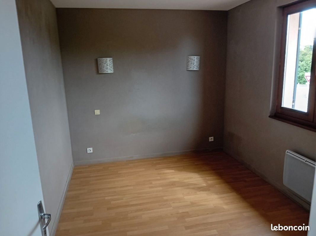 Appartement à louer, 62m², Saint-Geniès-Bellevue