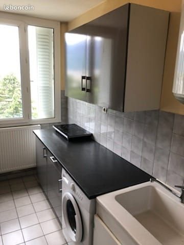 Appartement à louer, 29m², Saint-Martin-d'Hères