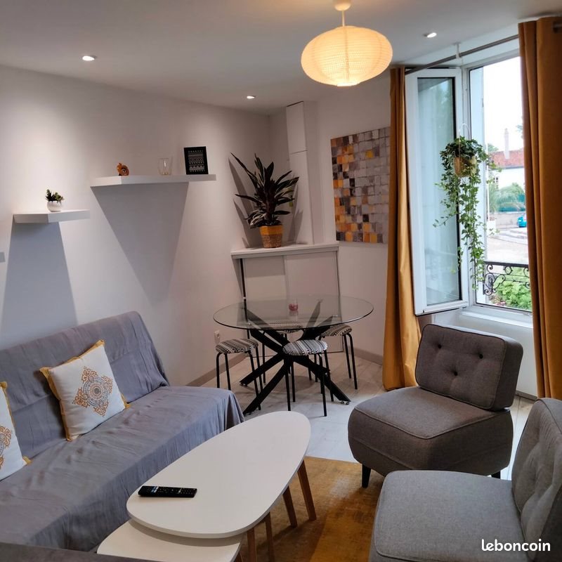 Appartement à louer, 43m², Auxerre