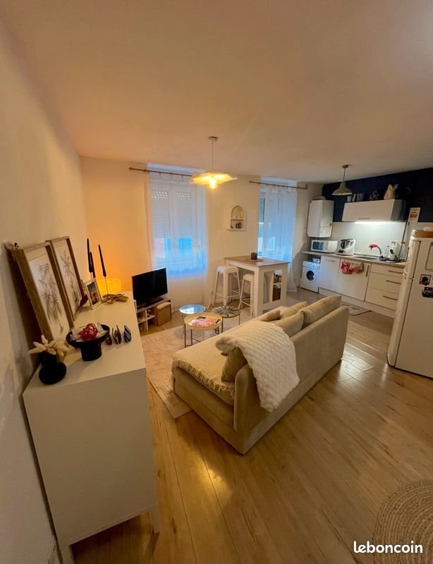 Appartement à louer, 38m², Tournon-sur-Rhône