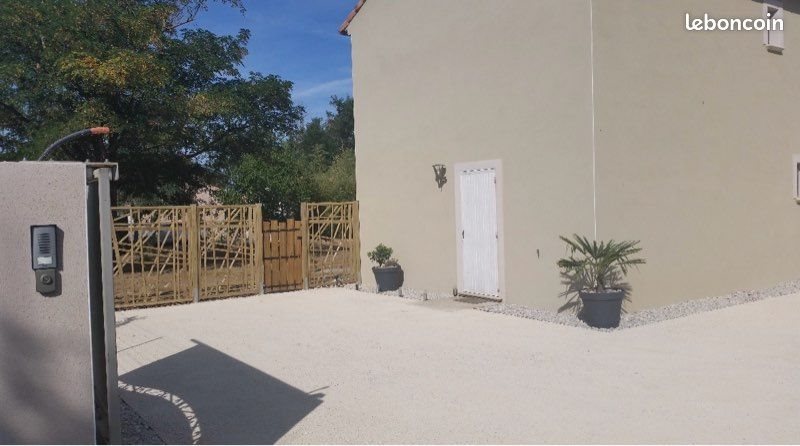 Maison à vendre, 100m², Lapeyrouse-Mornay