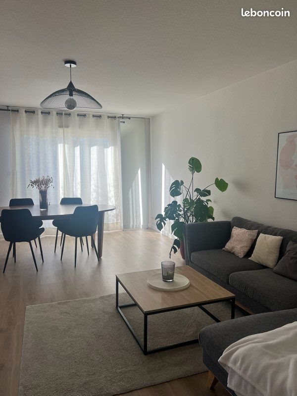 Appartement à louer, 70m², Bruges