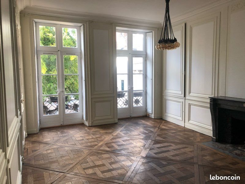 Appartement à louer, 94m², Orléans