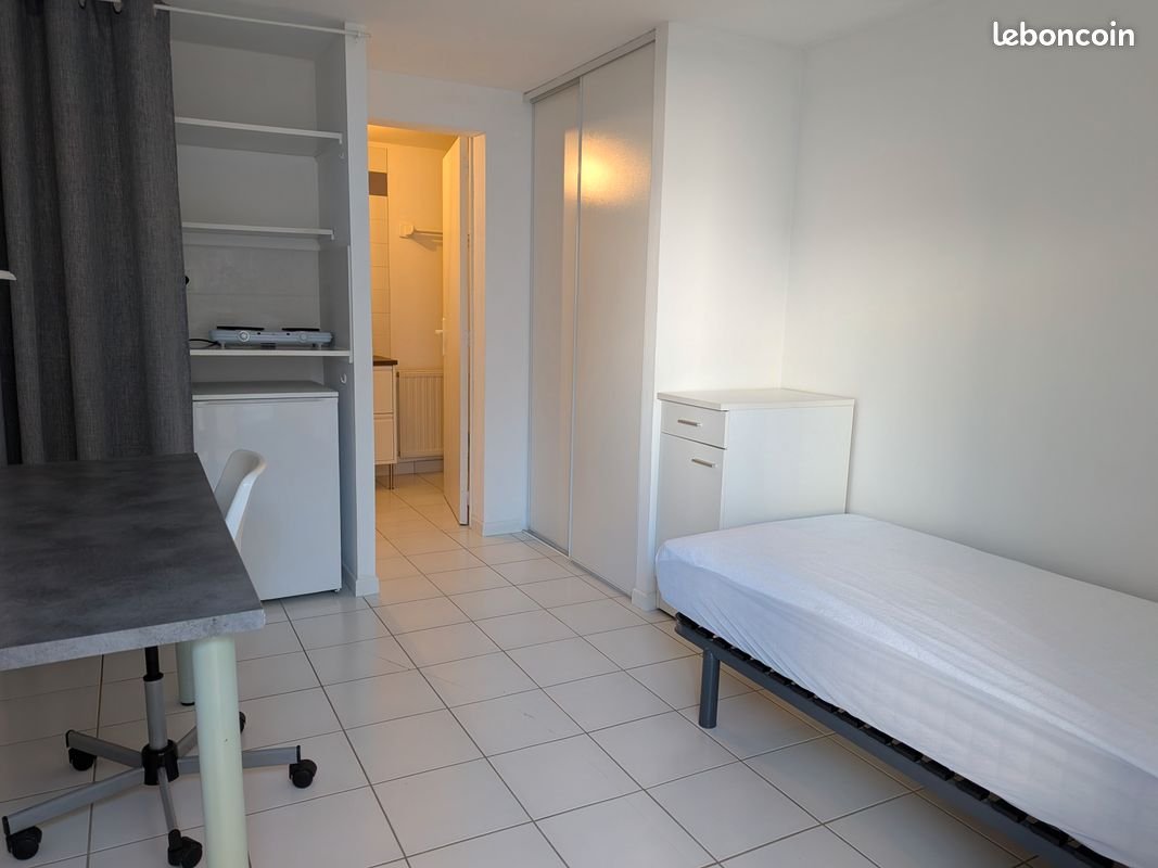 Appartement à louer, 15m², La Roche-sur-Yon