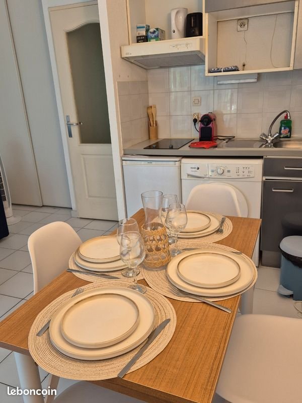 Appartement à louer, 28m², Fréjus
