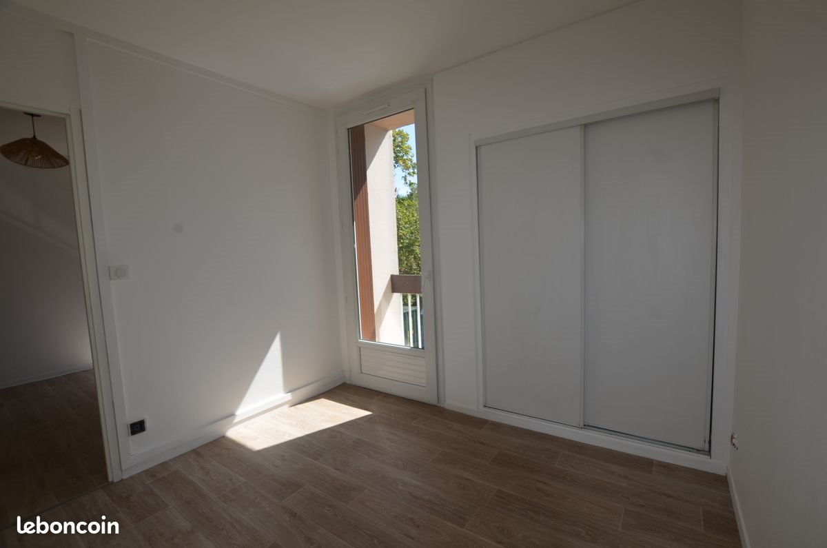 Appartement à louer, 25m², Billère