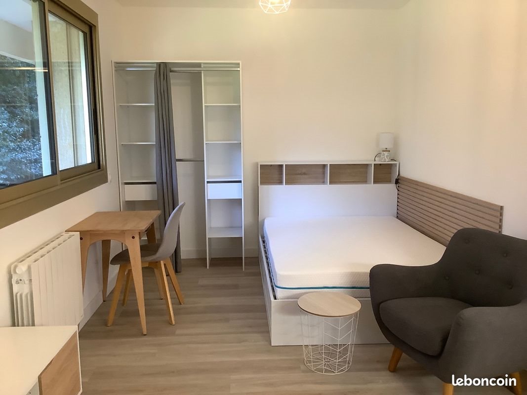 Appartement à louer, 23m², Marseille 9ème