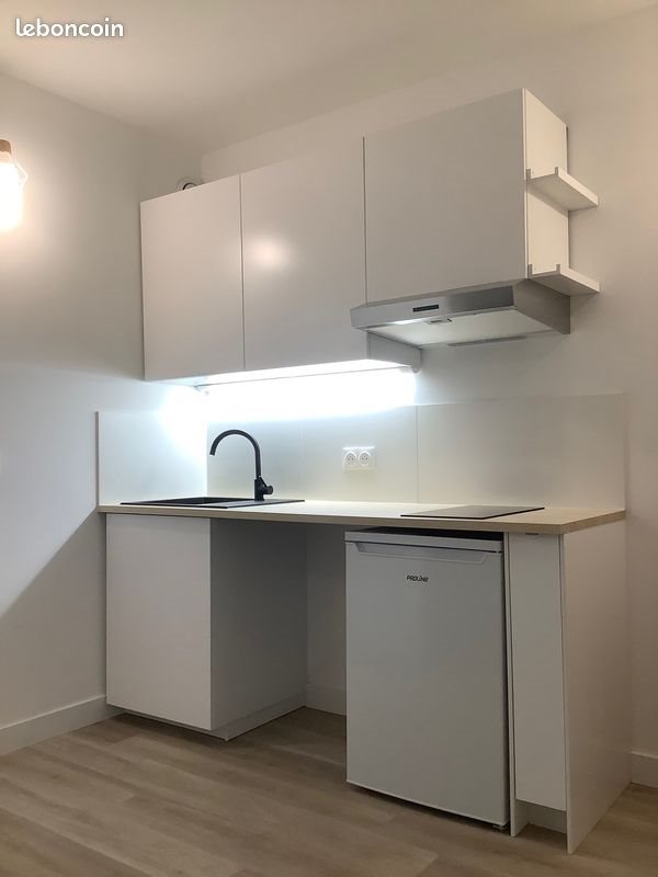Appartement à louer, 23m², Marseille 9ème
