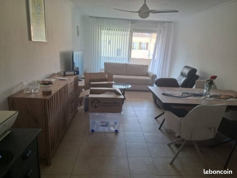 Appartement à louer, 75m², Saint-Laurent-du-Var