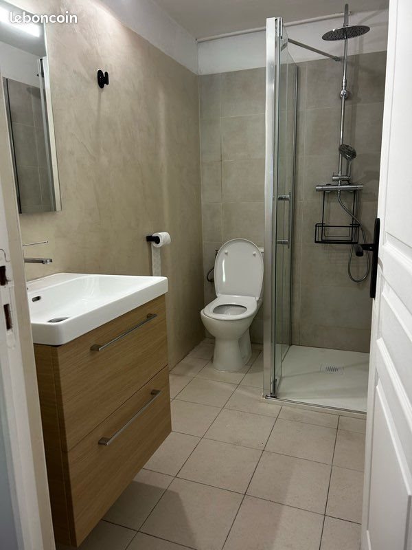 Appartement à louer, 70m², Biguglia