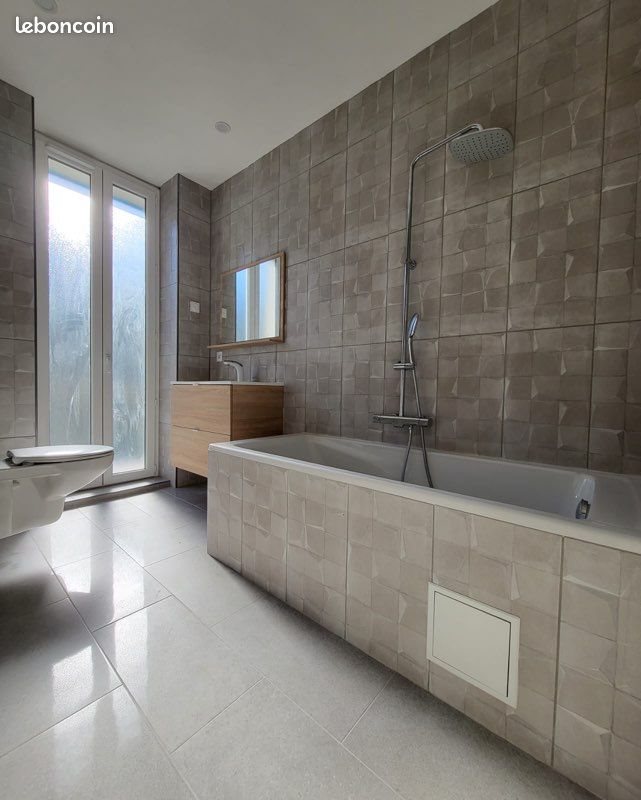 Appartement à louer, 60m², Omessa