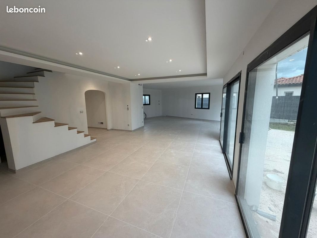 Maison à vendre, 217m², Nailloux