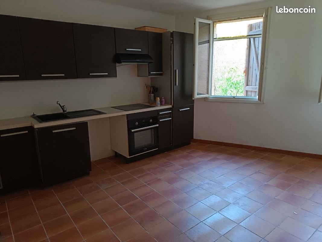 Appartement à louer, 48m², Entrecasteaux