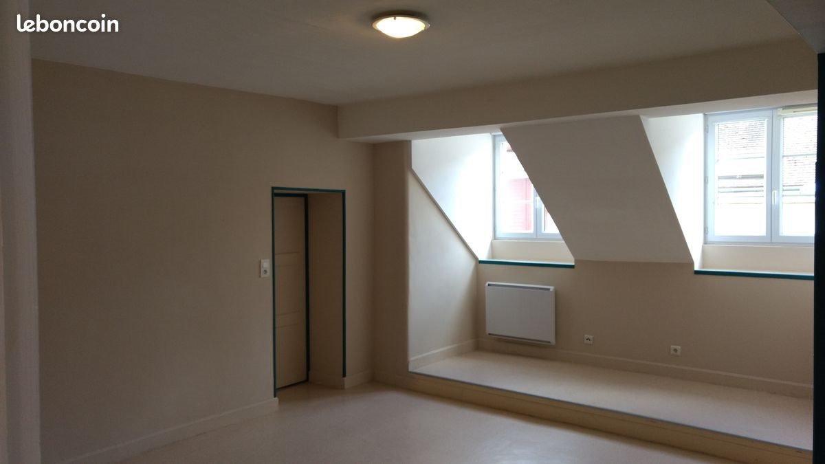 Appartement à louer, 120m², Cheny