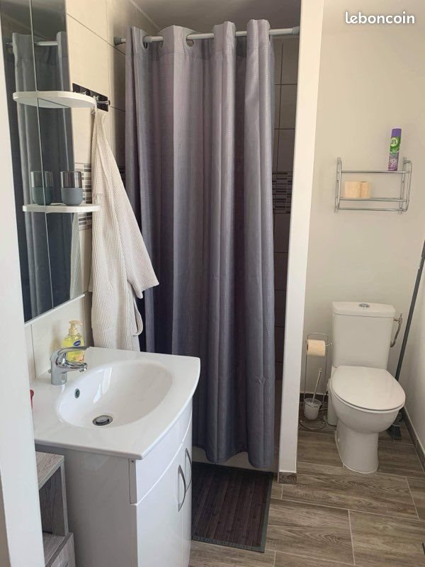 Maison à louer, 22m², Marignane