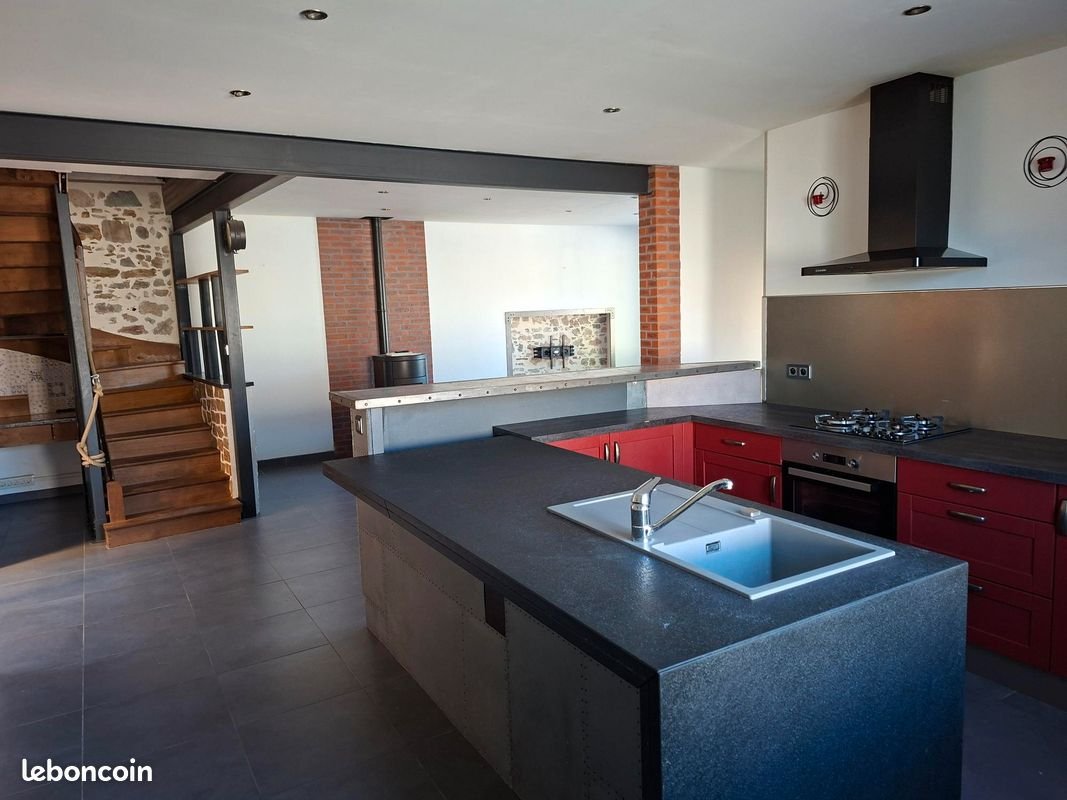 Maison à louer, 110m², Saint-Denis-la-Chevasse