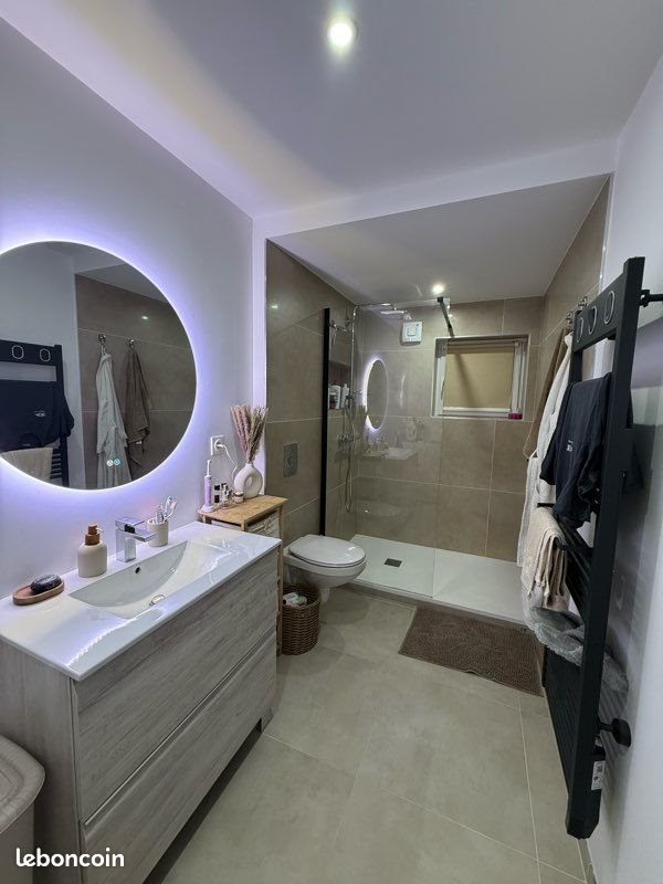 Appartement à louer, 67m², Marignane