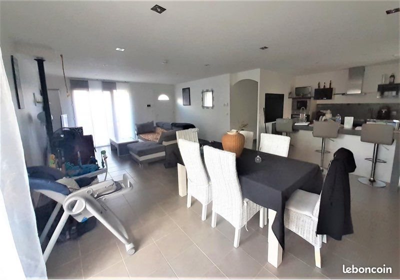 Maison à vendre, 115m², Soleymieux