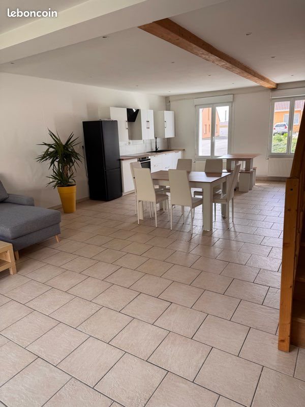 Maison à louer, 130m², Rety