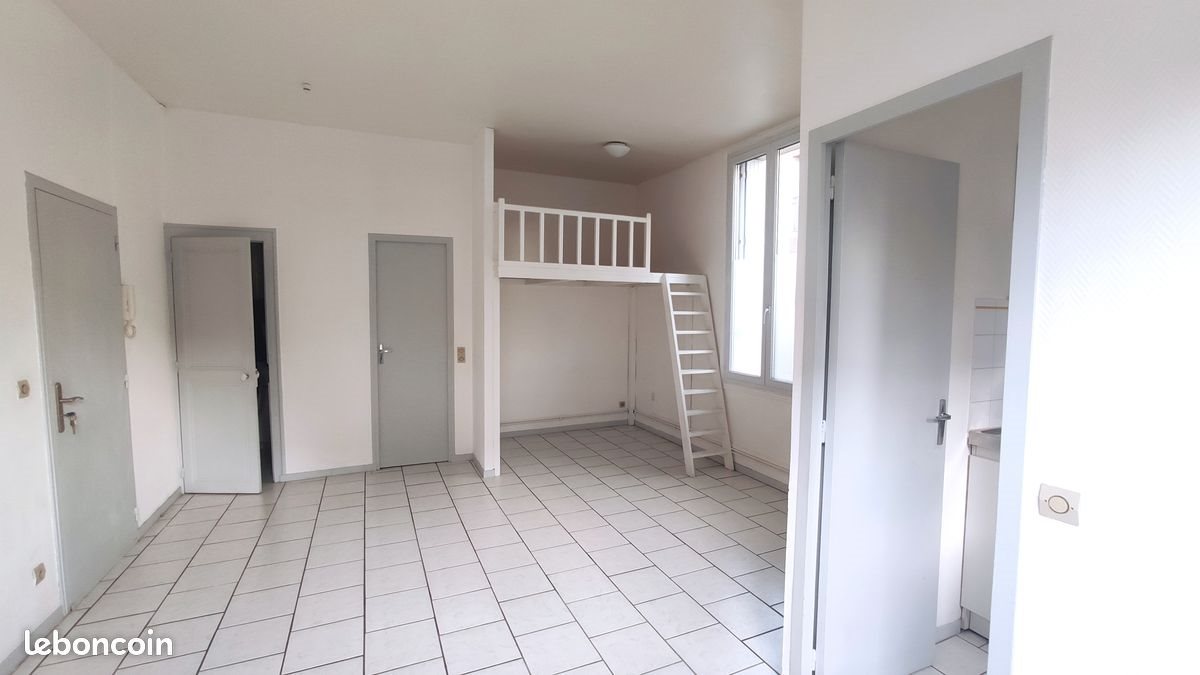 Appartement à louer, 25m², Tours