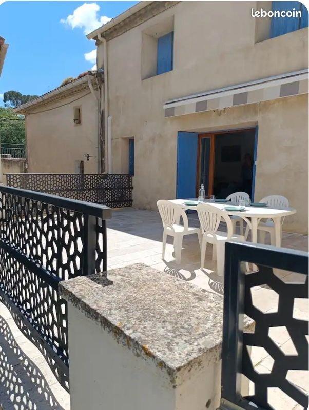 Maison à louer, 63m², Collias