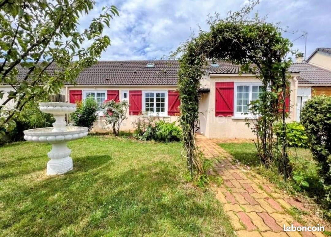Maison à vendre, 102m², Villeneuve-le-Comte
