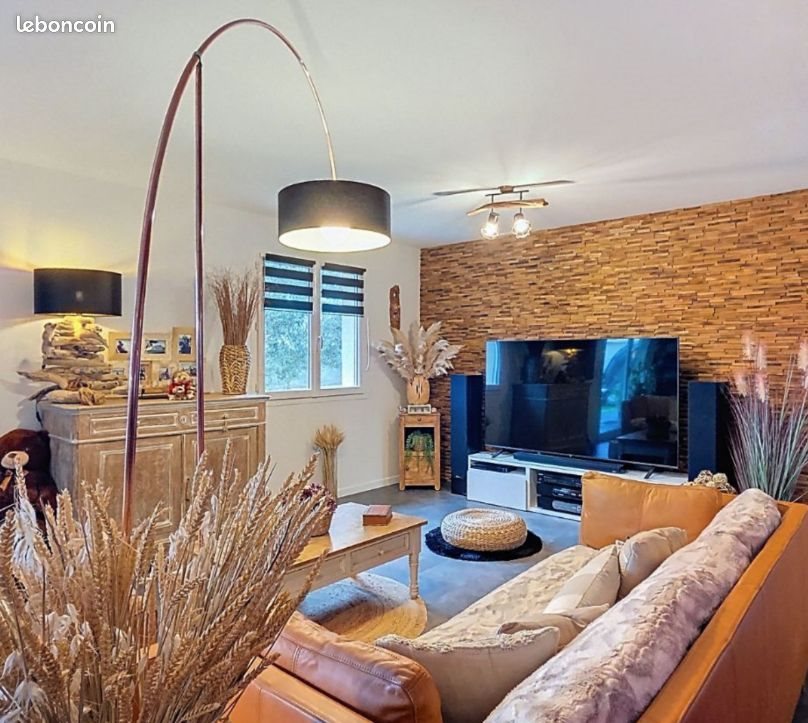 Maison à vendre, 140m², Bayas
