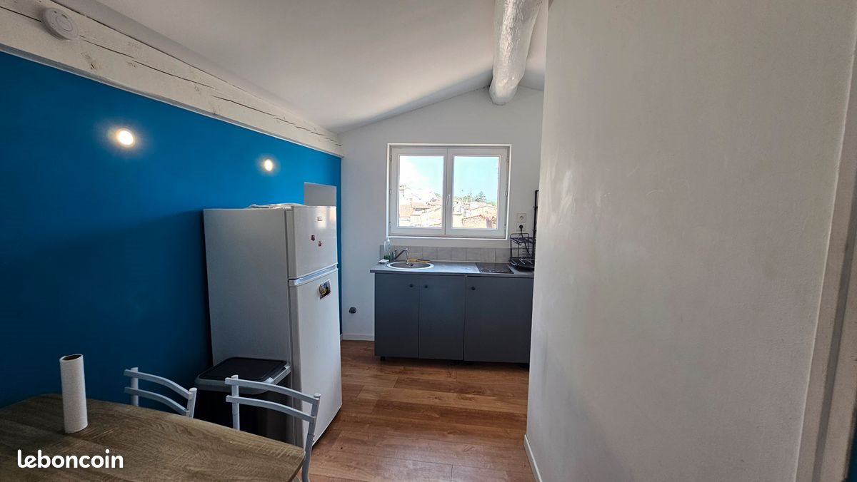 Appartement à louer, 29m², Auriol