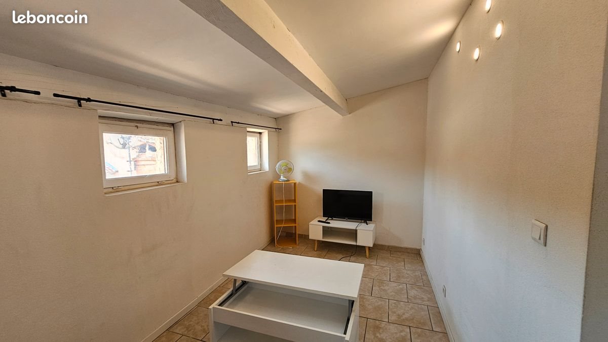Appartement à louer, 29m², Auriol