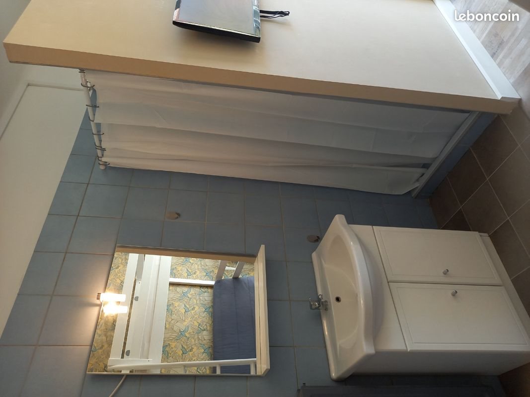 Appartement à louer, 18m², Vias
