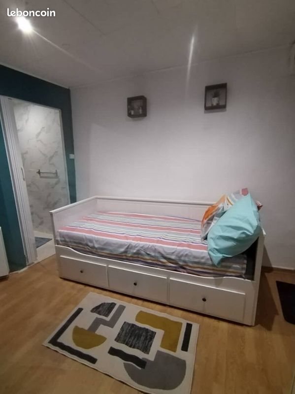 Appartement à louer, 15m², Pertuis