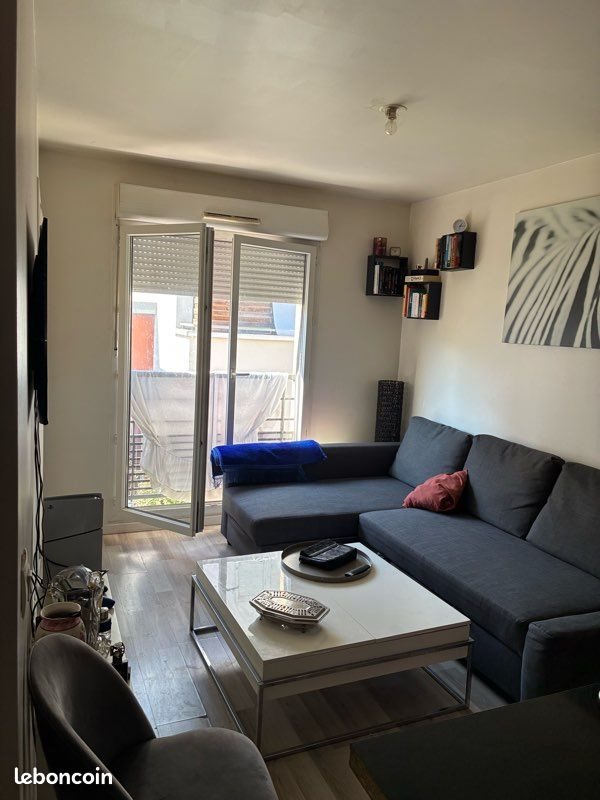 Appartement à louer, 38m², Stains