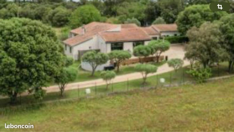 Maison à vendre, 240m², Montaren-et-Saint-Médiers