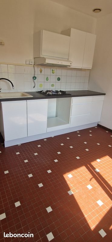 Maison à louer, 77m², Frontenay-Rohan-Rohan