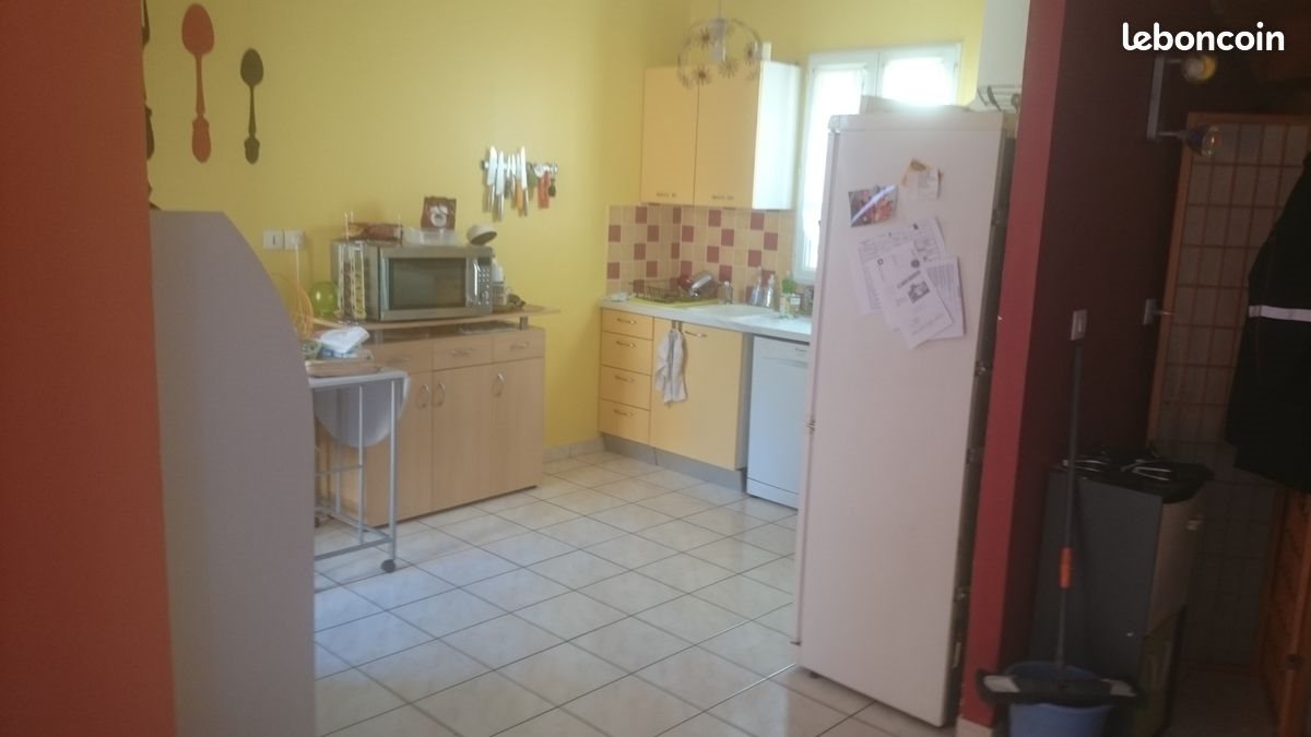 Maison à louer, 93m², Coubon